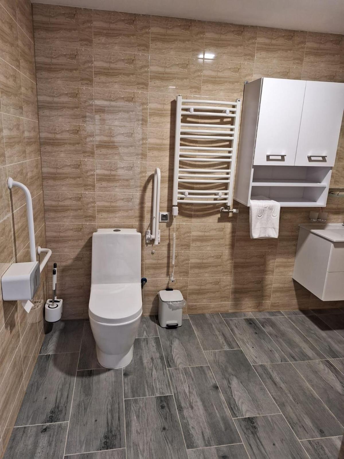 Comfort Stay, Ev, Parking Boleslawiec  Zewnętrze zdjęcie