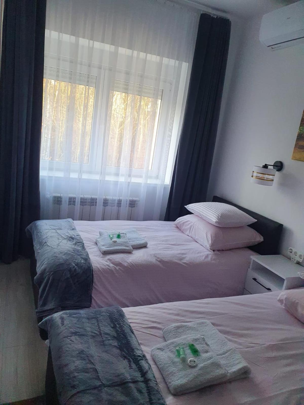 Comfort Stay, Ev, Parking Boleslawiec  Zewnętrze zdjęcie