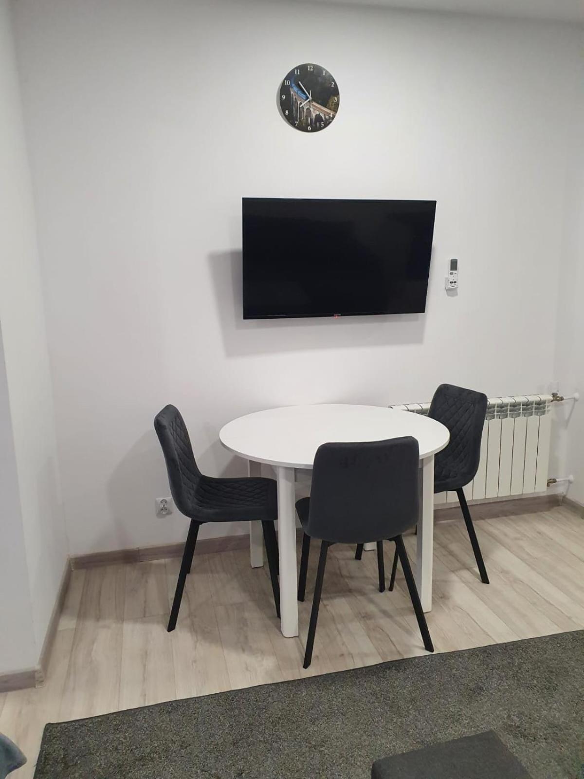 Comfort Stay, Ev, Parking Boleslawiec  Zewnętrze zdjęcie