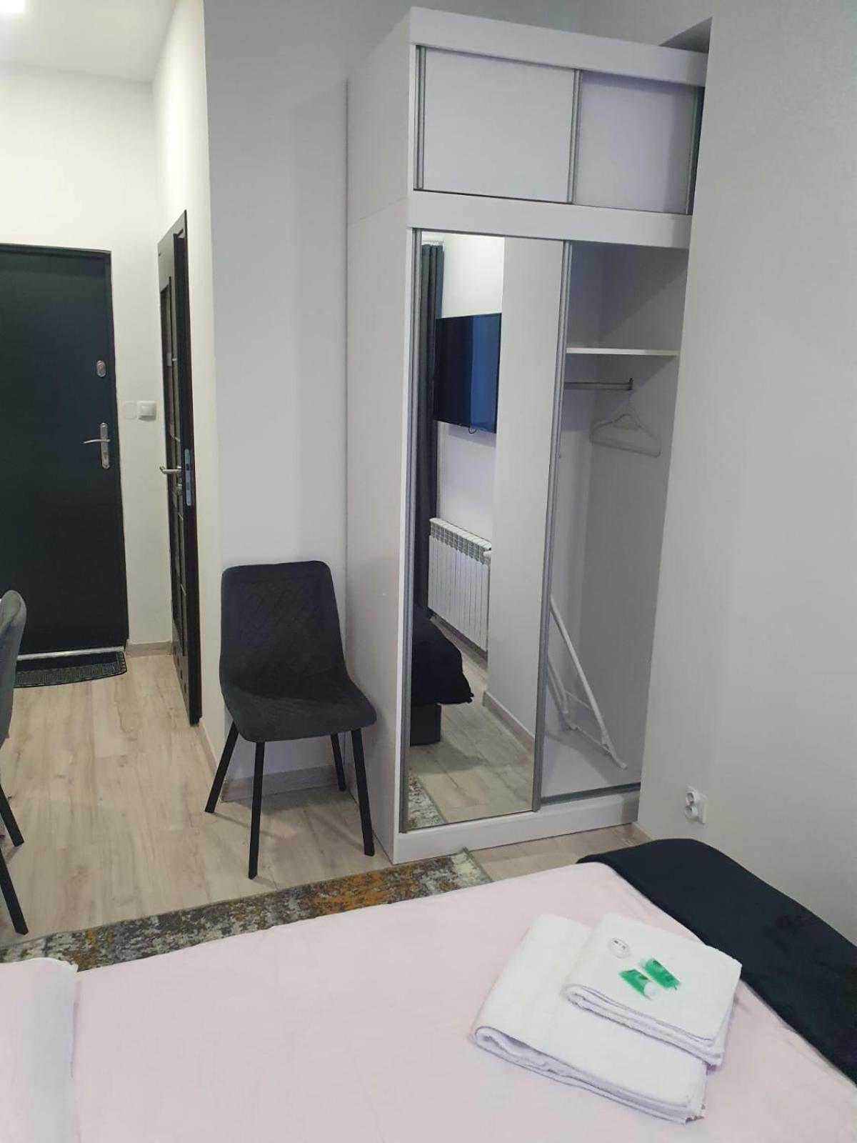 Comfort Stay, Ev, Parking Boleslawiec  Zewnętrze zdjęcie